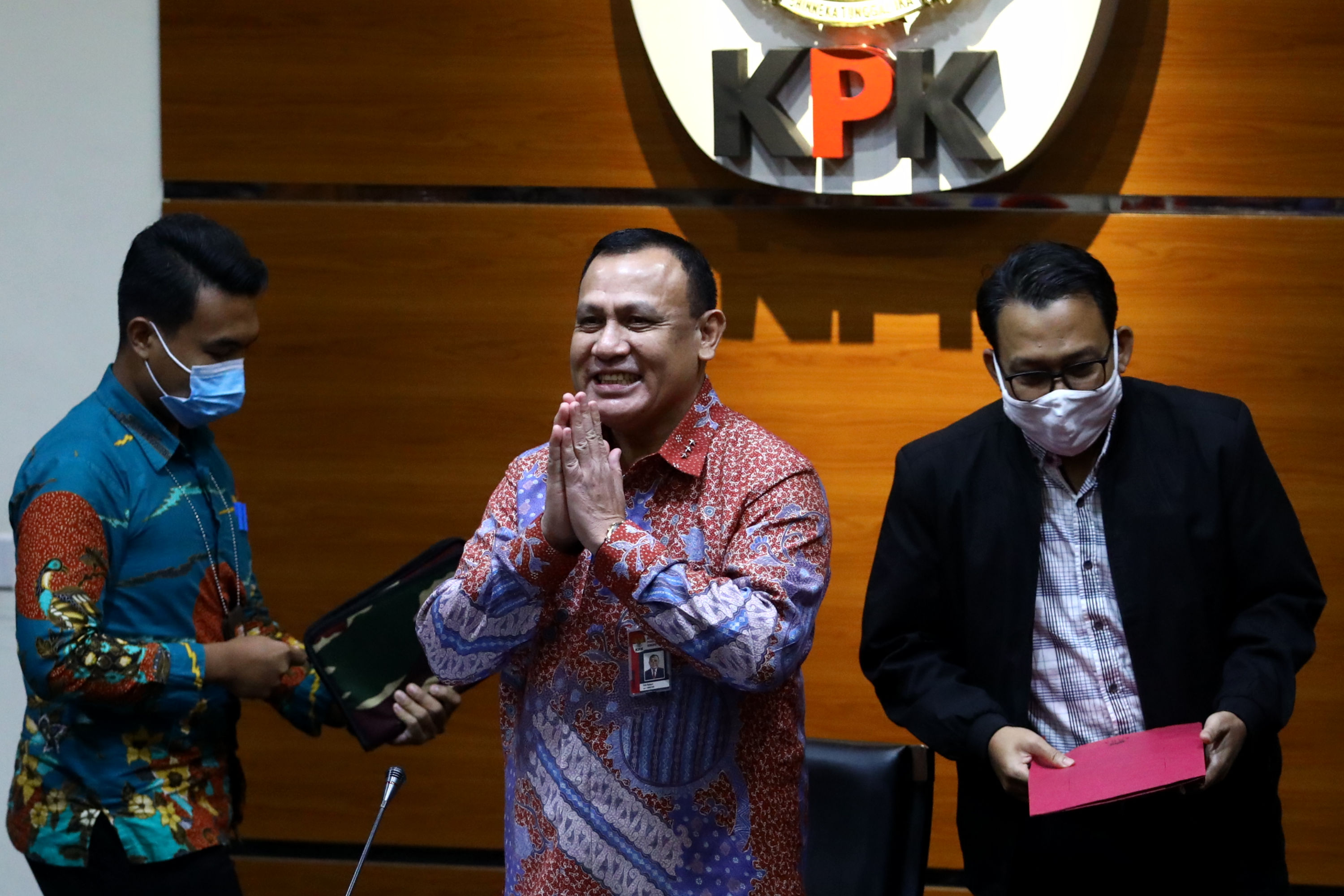 lama-tak-terlihat-ketua-kpk-turun-tangan-umumkan-tersangka-baru-kasus-ptdi_20200612_213924.jpg