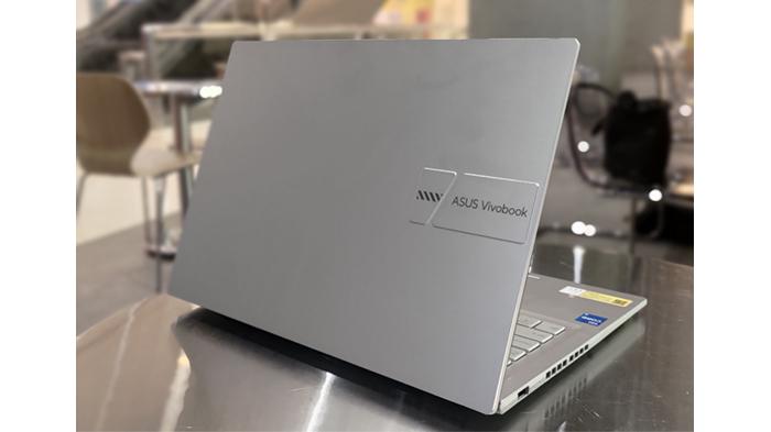 Review ASUS Vivobook 14 A1405VA, Laptop Berdesain Minimalis dengan Performa Andal