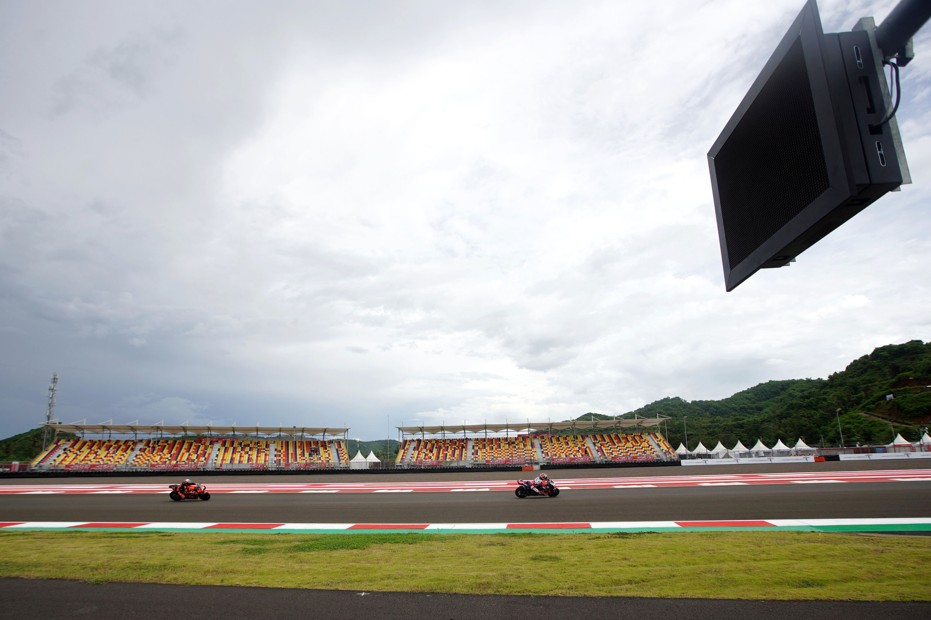 latihan-bebas-1-motogp-mandalika_20220318_131352.jpg