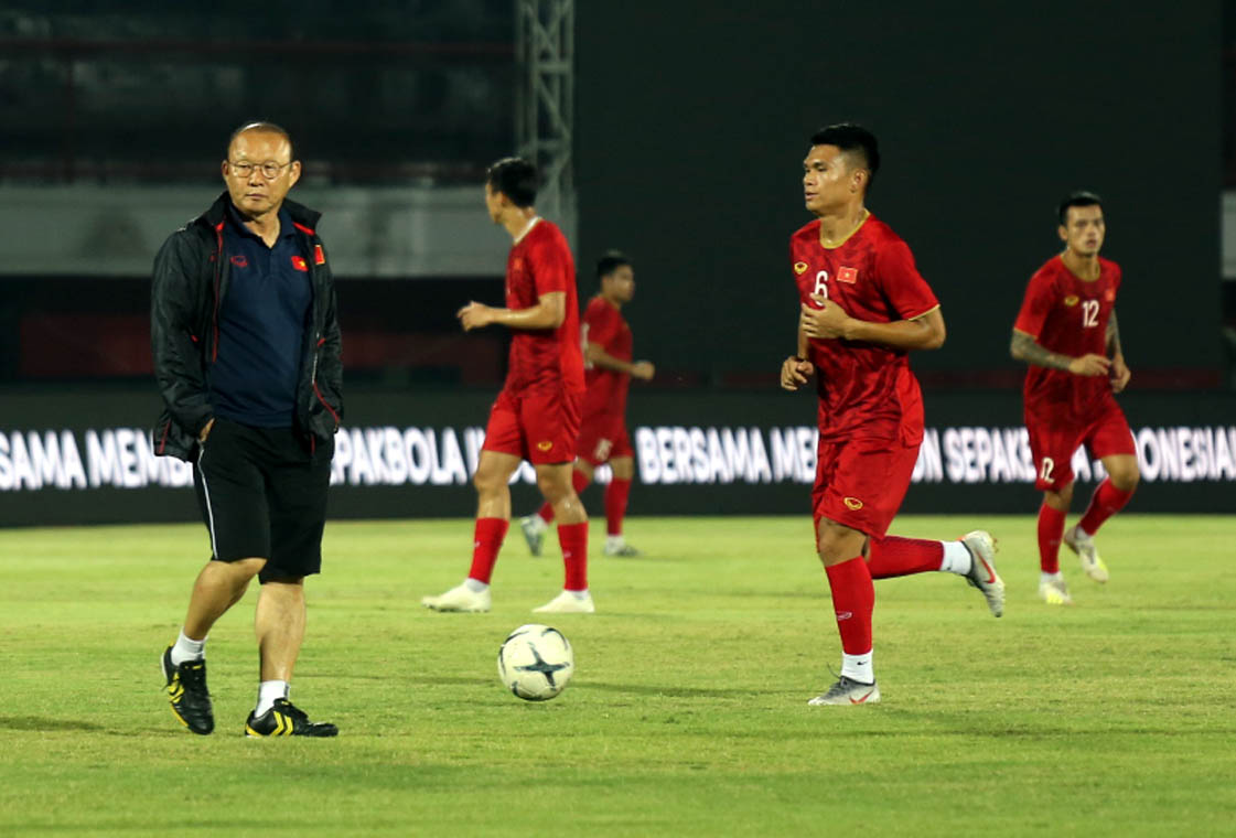 latihan-timnas-vietnam-jelang-lawan-indonesia_20191014_235852.jpg