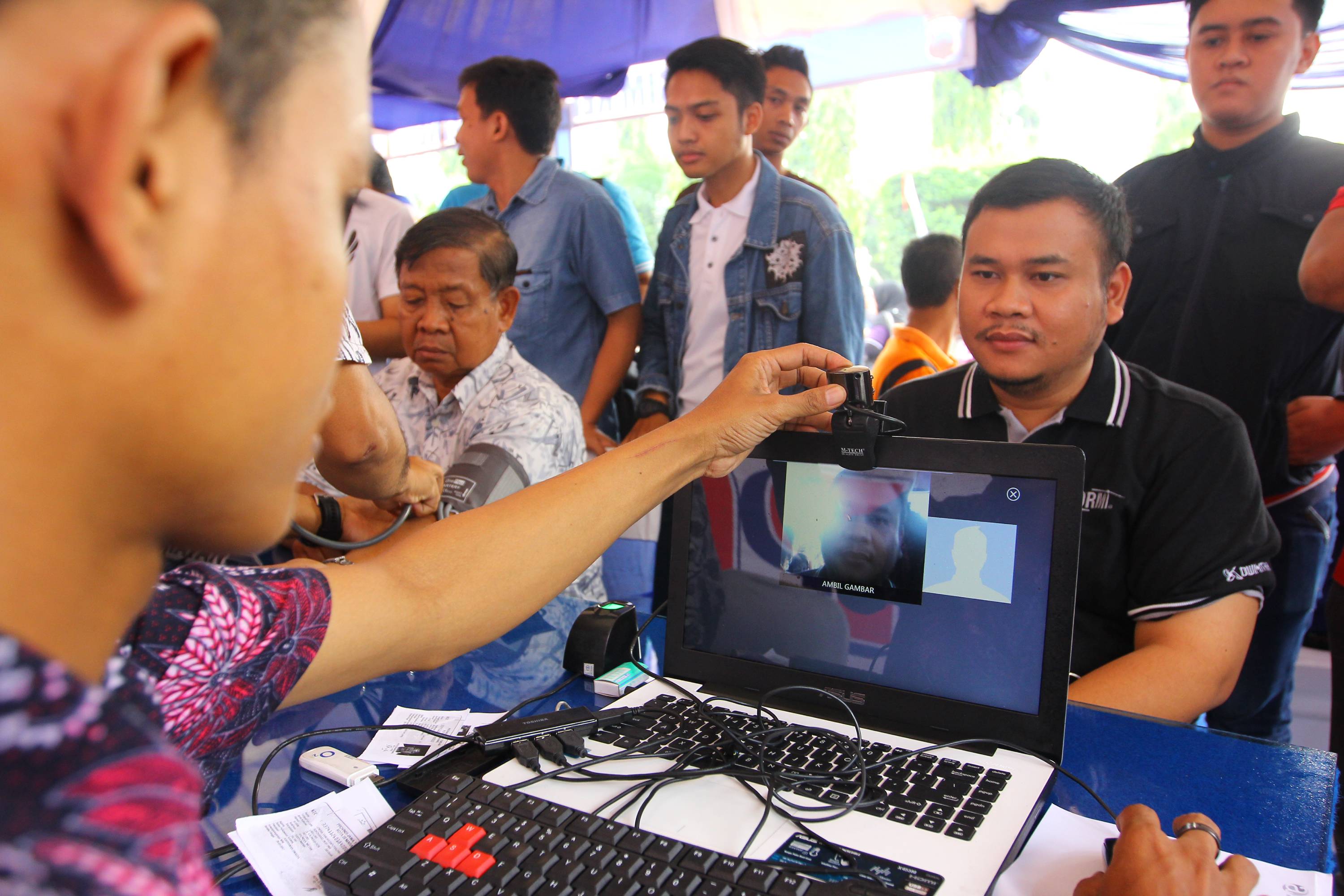 launching-sim-online-di-semarang_20151207_000200.jpg