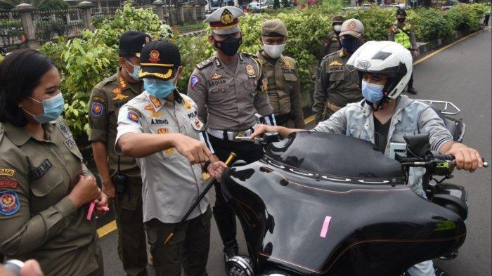 lebih-dari-1000-kendaraan-diputar-arah-oleh-petugas-gabungan-selama-libur-akhir-pekan.jpg