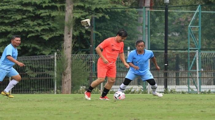 legenda-timnas-indonesia-ricky-yacobi.jpg