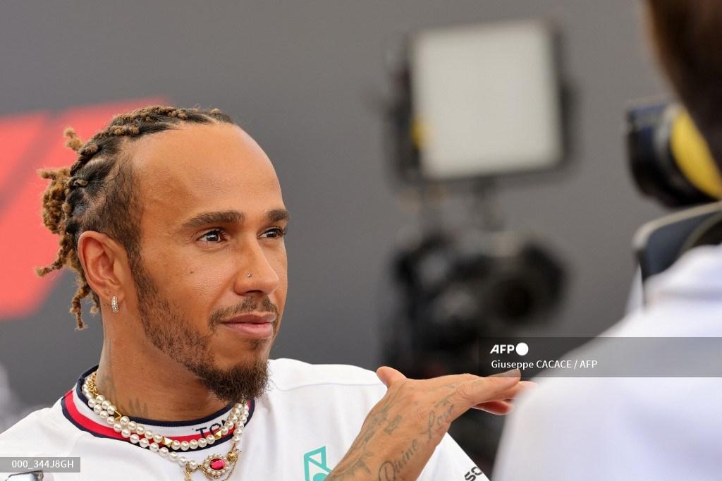 F1: Efek Bombastis Lewis Hamilton Pindah ke Ferrari, Tim Kuda Jingkrak Kebanjiran Cuan