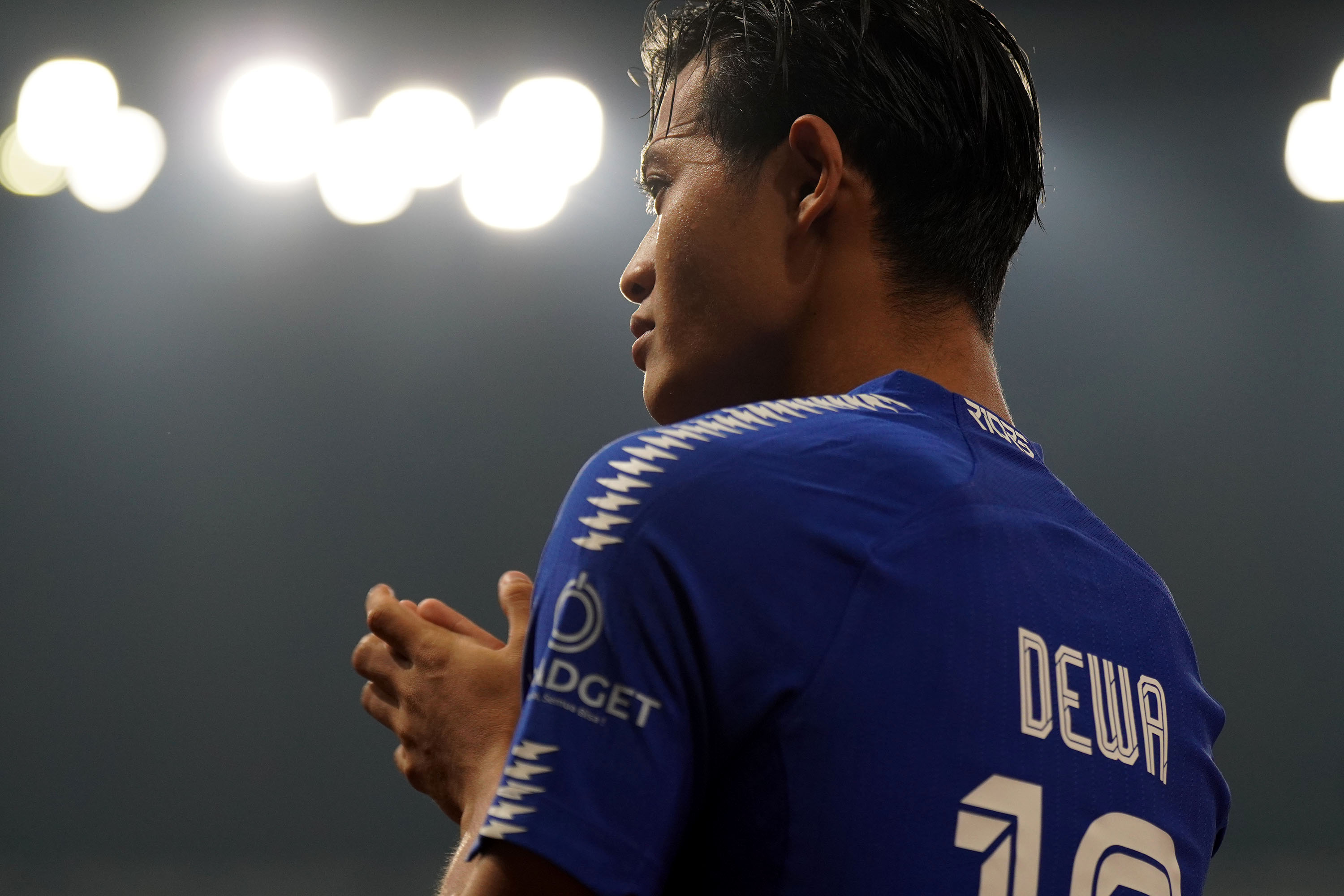 liga-1-psis-semarang-kalahkan-psm-makassar-4-0_20230407_010703.jpg