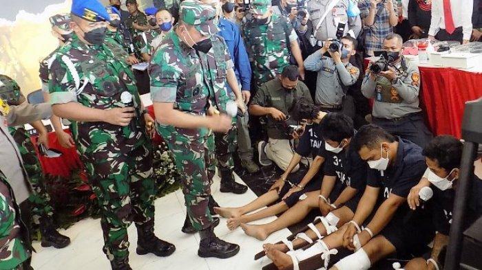lima-tersangka-kasus-penembakan-istri-tni-yang-diotaki-kopda-muslimin.jpg