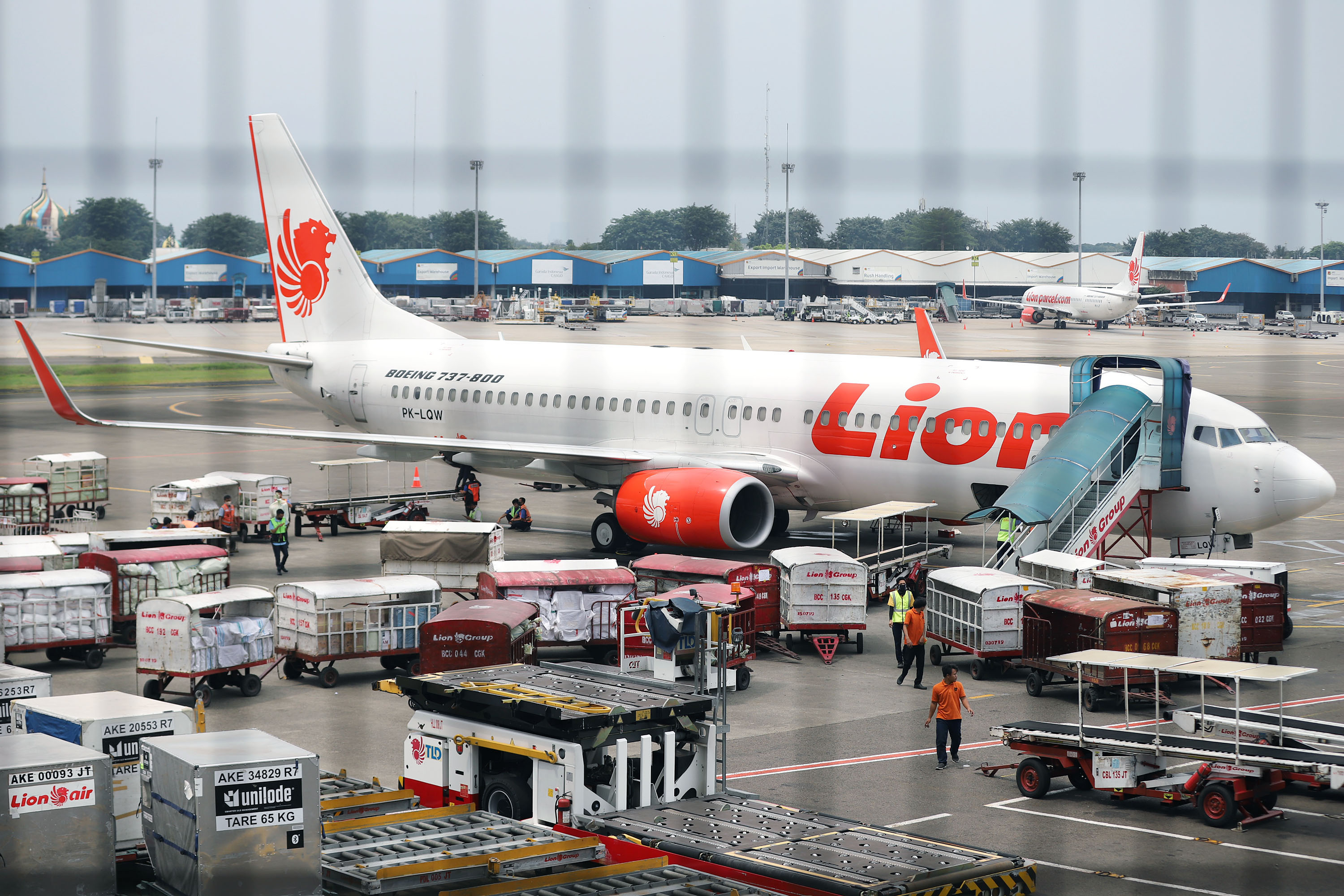 lion-air-akan-mulai-beroperasi-kembali-pada-3-mei-2020_20200430_195931.jpg