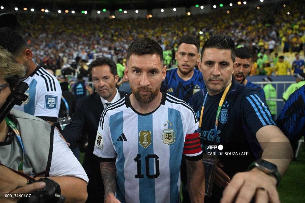 lionel-messi-vs-brasil-di-kualifikasi-piala-dunia-2026-conmebol-5.jpg