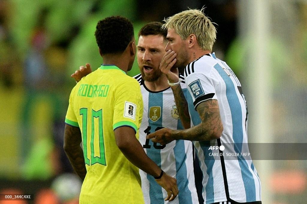 lionel-messi-vs-brasil-kualifikasi-piala-dunia-2026-conmebol-6.jpg