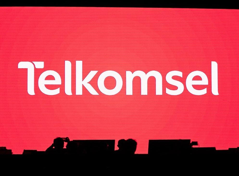 logo-baru-telkomsel1.jpg