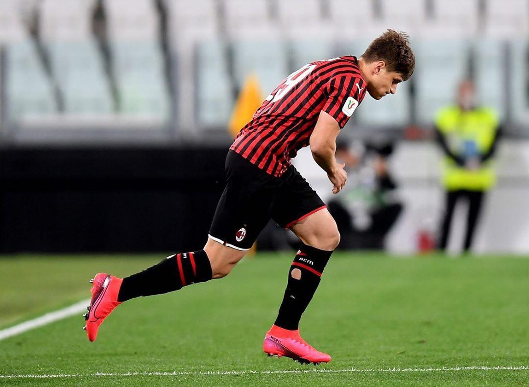 lorenzo-colombo-striker-muda-ac-milan.jpg