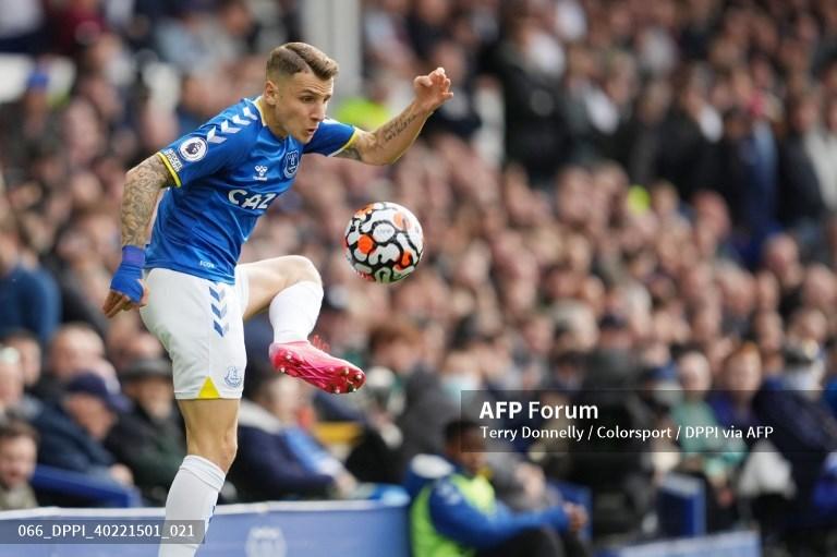 lucas-digne-hoyong-ka-aston-villa.jpg