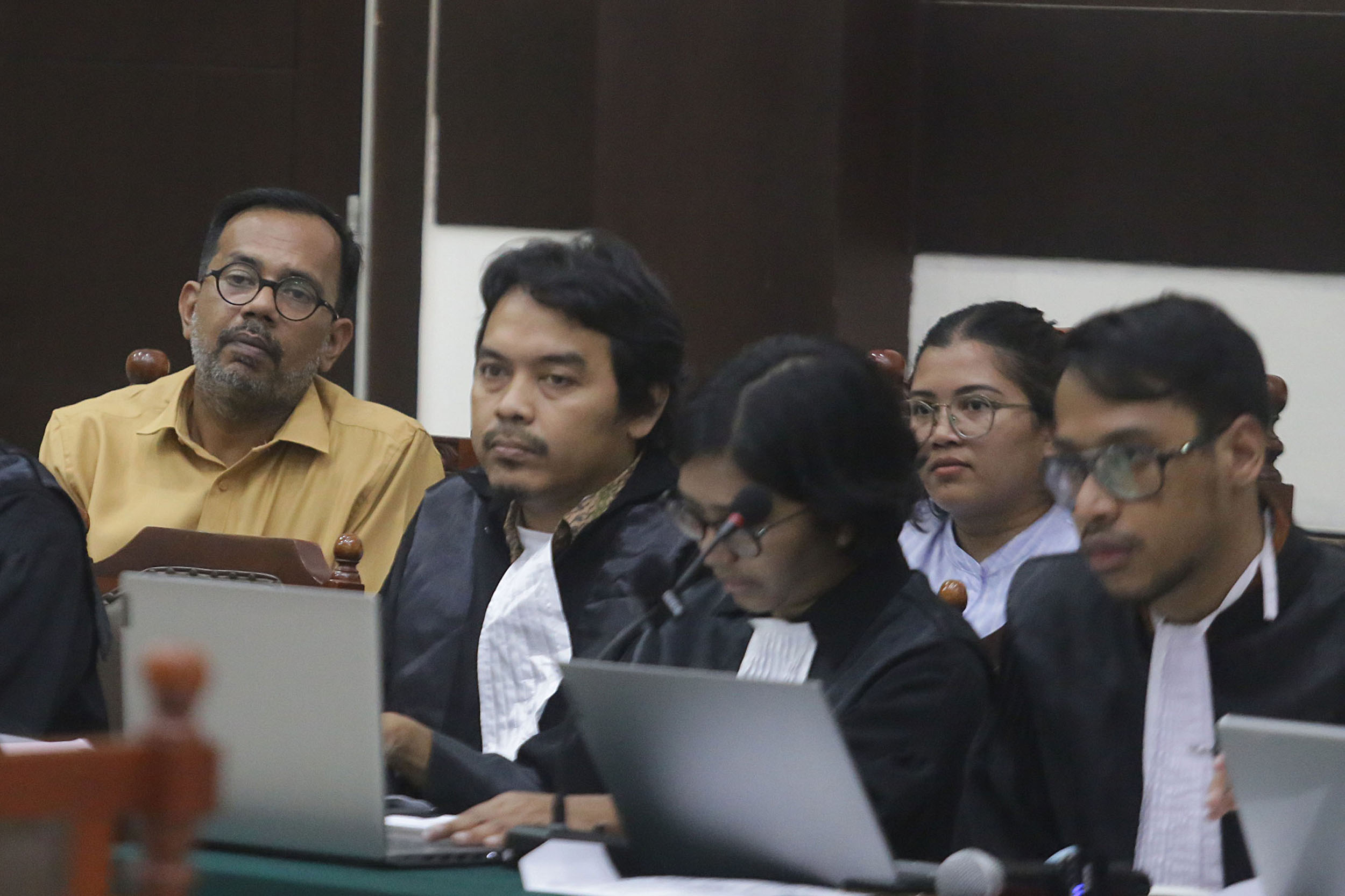 luhut-binsar-panjaitan-jadi-saksi-sidang-haris-dan-fatia_20230608_171537.jpg