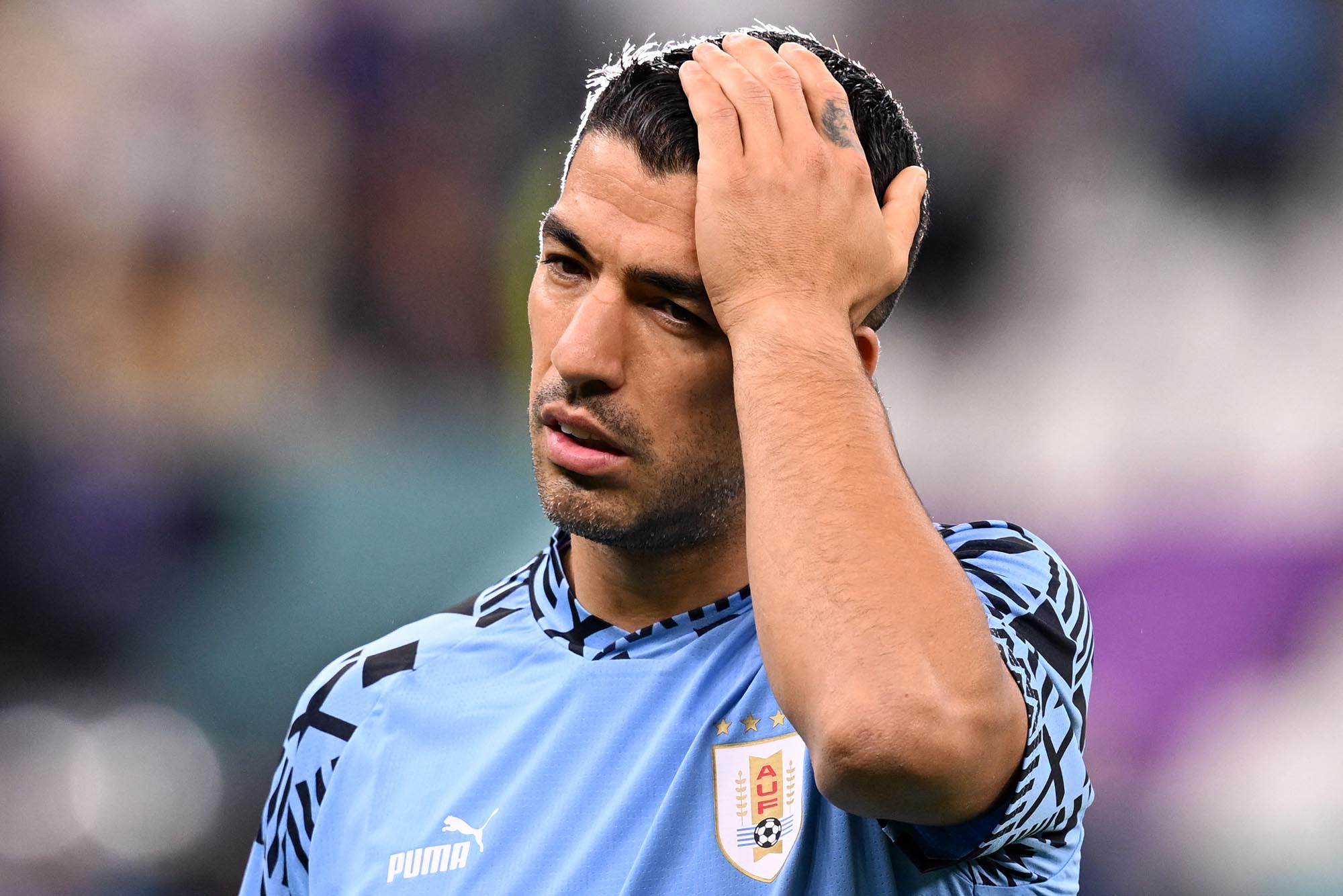 luis-suarez-melakukan-pemanasan_20221129_015452.jpg