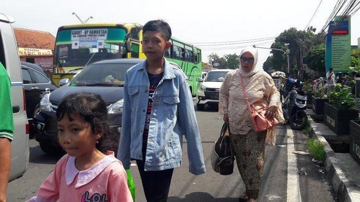 macet-di-jalur-puncak4.jpg