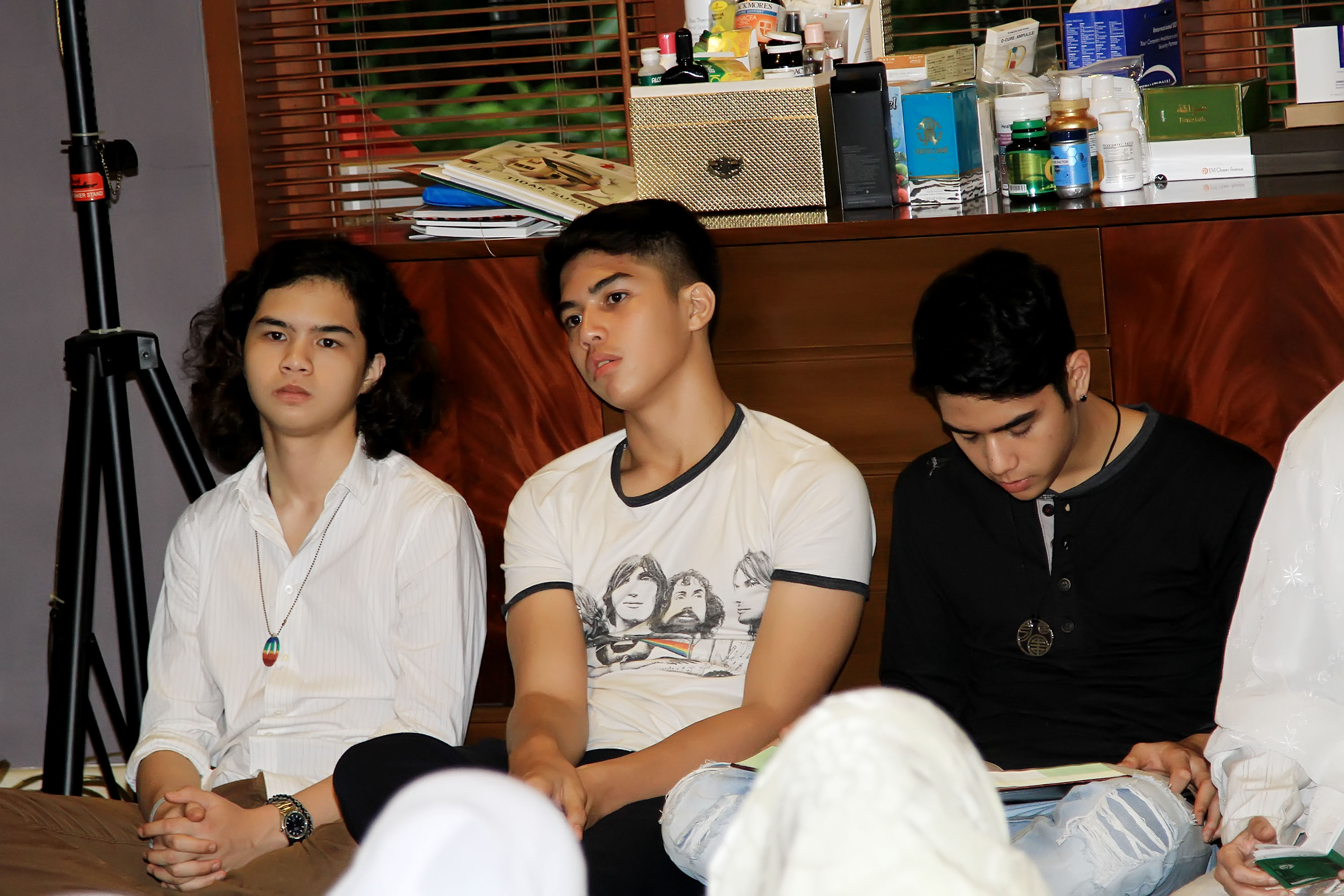 maia-gelar-pengajian-atas-kesehatan-dul_20160119_215949.jpg