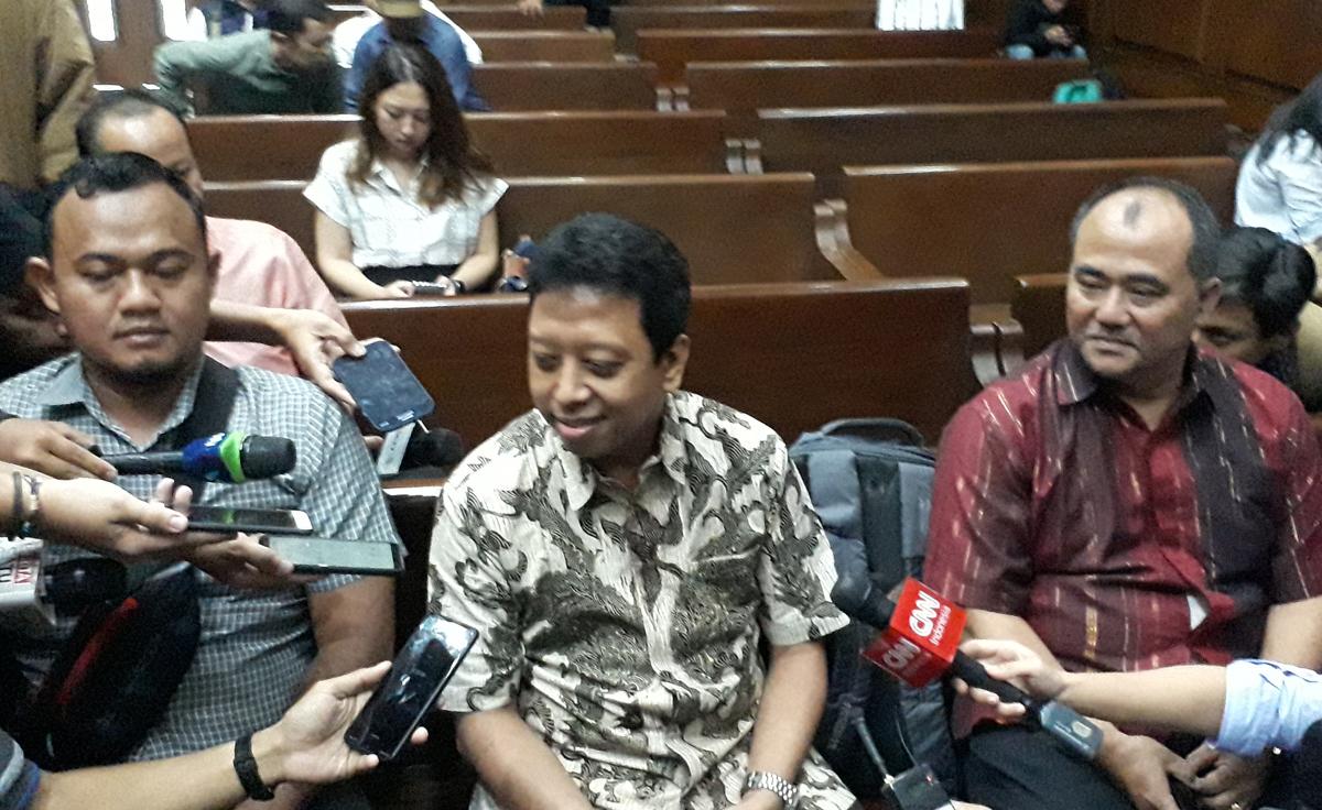 mantan-ketua-umum-ppp-romahurmuziy-mengaku-pusing-memikirkan-perkara-suap.jpg