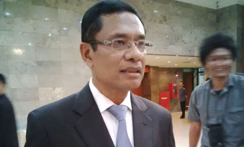 mantan-menteri-perindustrian-saleh-husin_20160727_194944.jpg