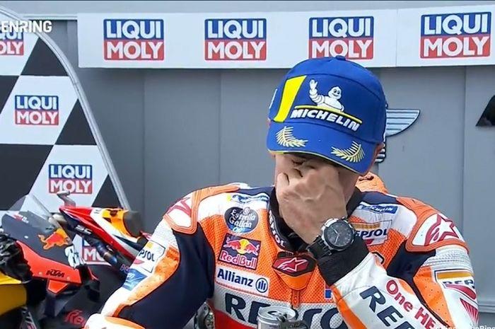 marc-marquez-menangis-usai-menjuarai-motogp-jerman-2021.jpg