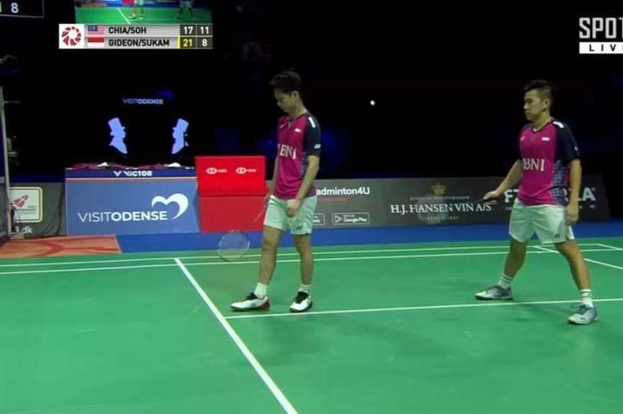 marcus-fernaldi-gideonkevin-sanjaya-sukamuljo-ketika-menghadapi-aaron-chiasoh-wooi-yik.jpg