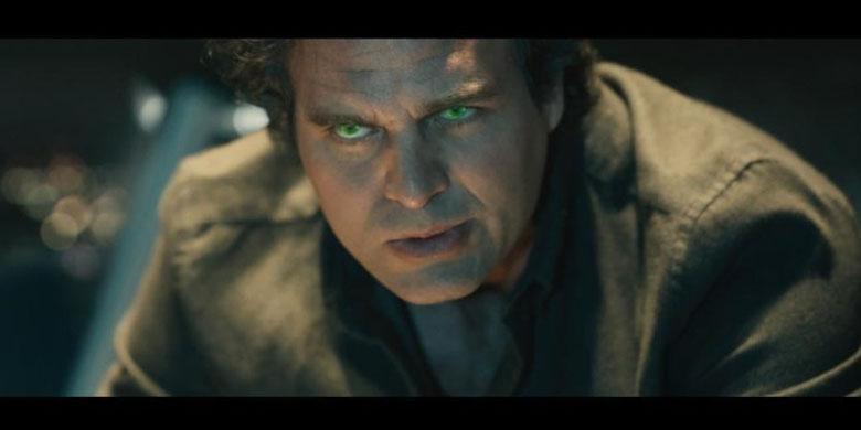 mark-ruffalo-saat-akan-jadi-hulk_20151027_210043.jpg