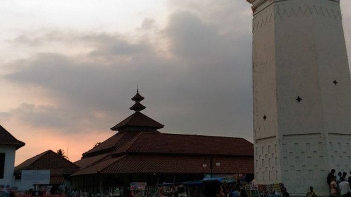 masjid-banten-999324455.jpg
