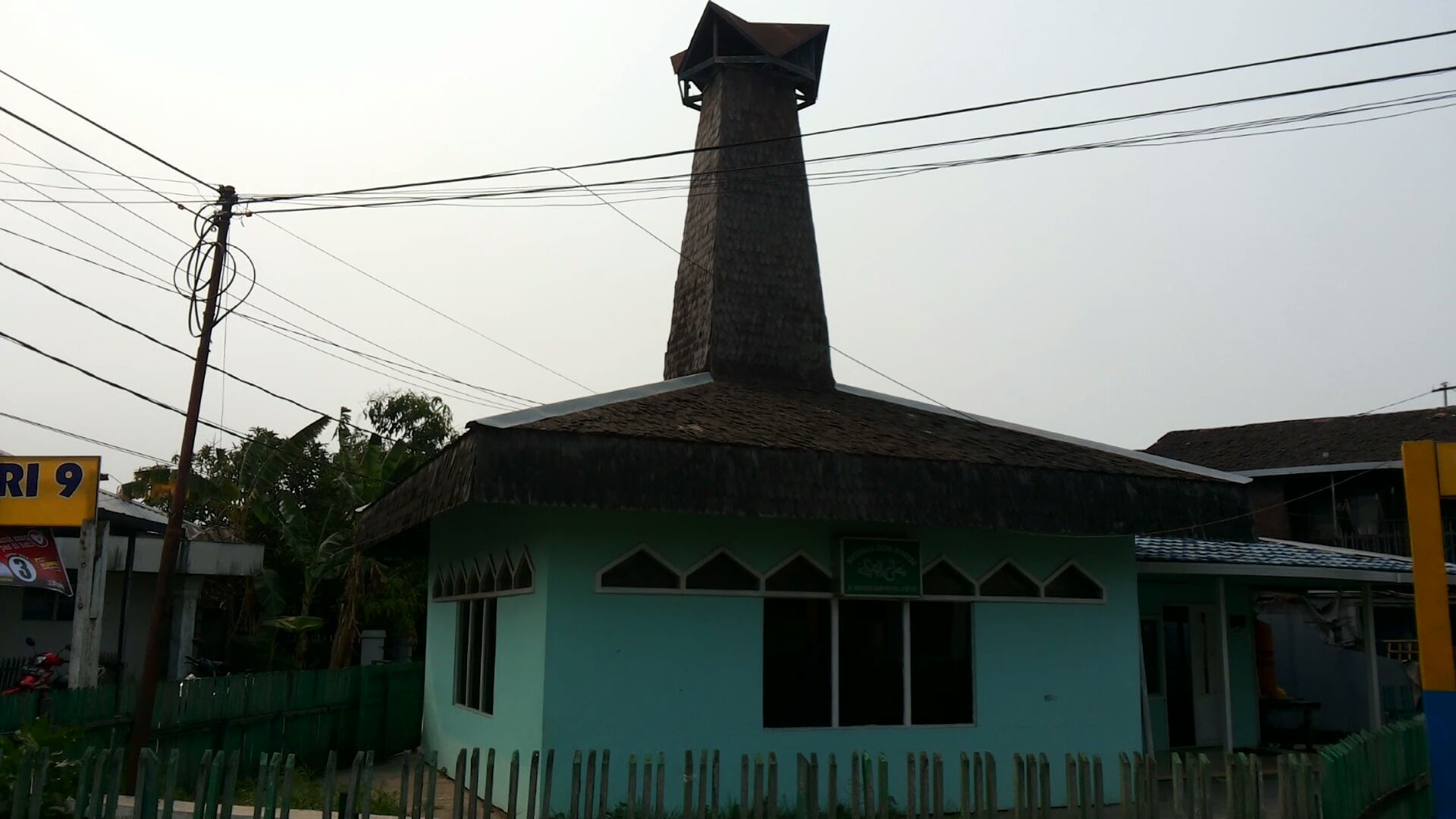 masjid-unik_20151008_175401.jpg