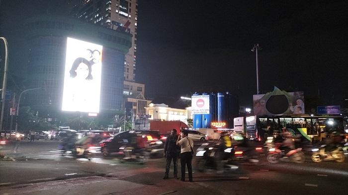 massa-mahasiswa-yang-berdemo-di-kawasan-istana-presiden-bubar.jpg