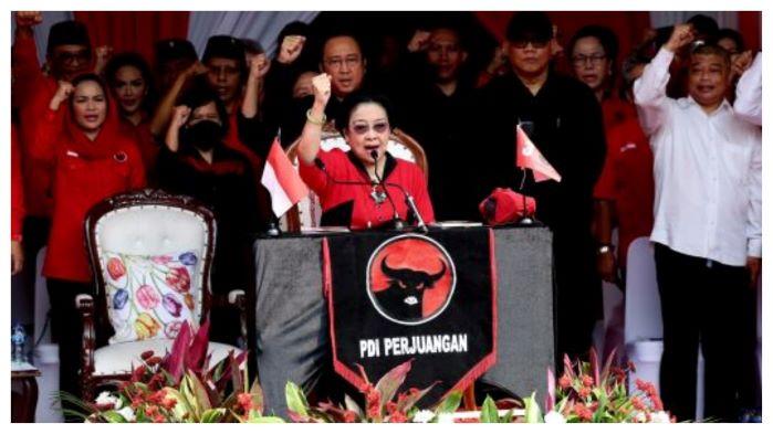 Megawati Tak Hadiri HUT ke-79 RI di IKN, Pilih Pimpin Upacara Bersama 5.000 Satgas PDIP