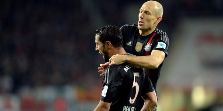 mehdi-benatia-dan-arjen-robben_20141214_001838.jpg