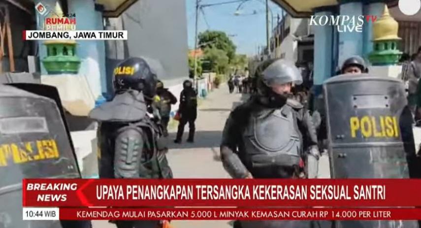 melakukan-upaya-jemput-paksa-terhadapv.jpg