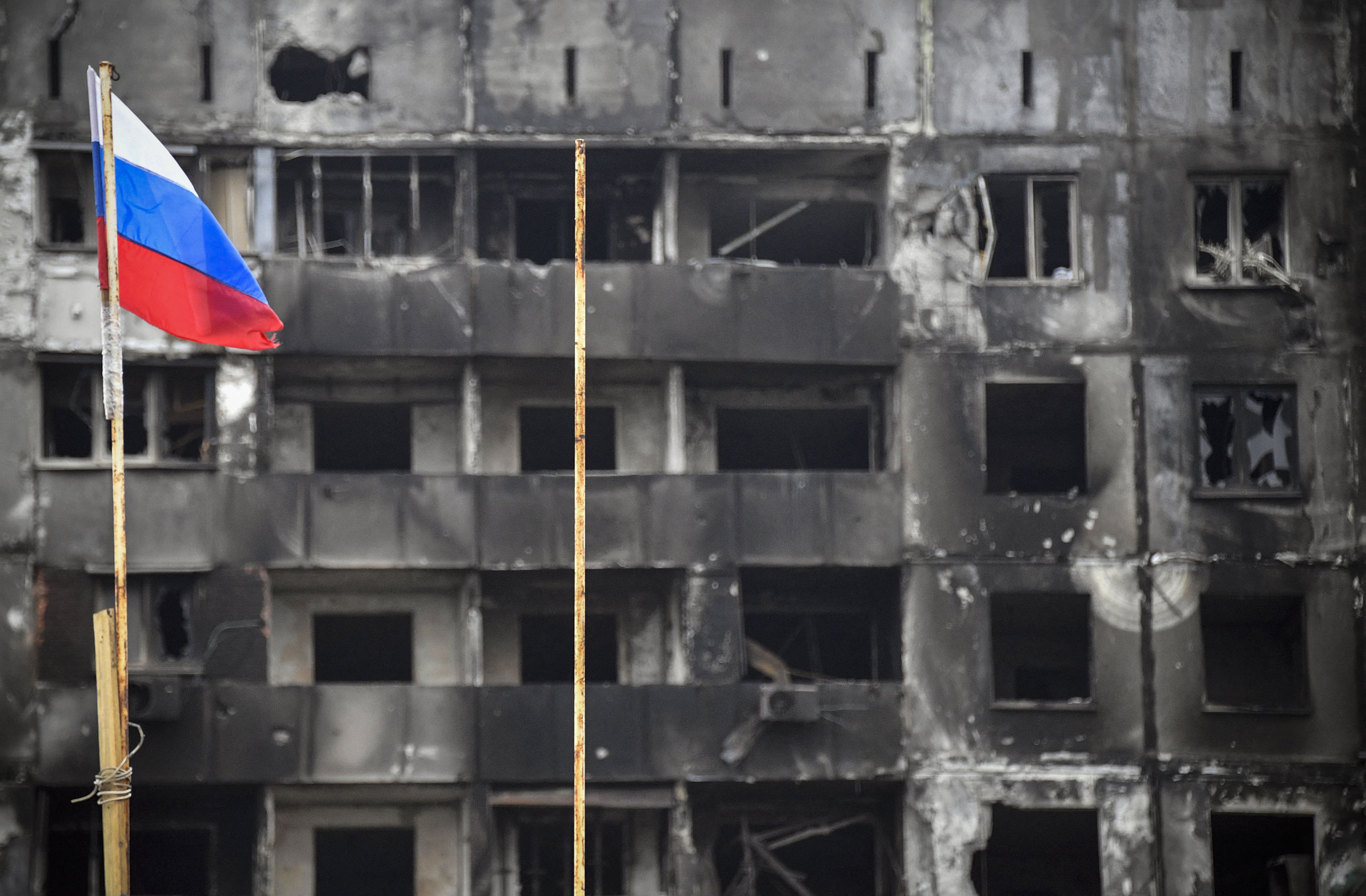 melihat-kota-mariupol-yang-diklaim-rusia-telah-dikuasai_20220414_102114.jpg