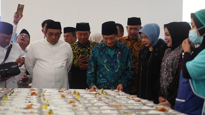 Menteri Agama Minta Dapur MBG Gandeng BPOM untuk Perkuat Pengawasan Makanan
