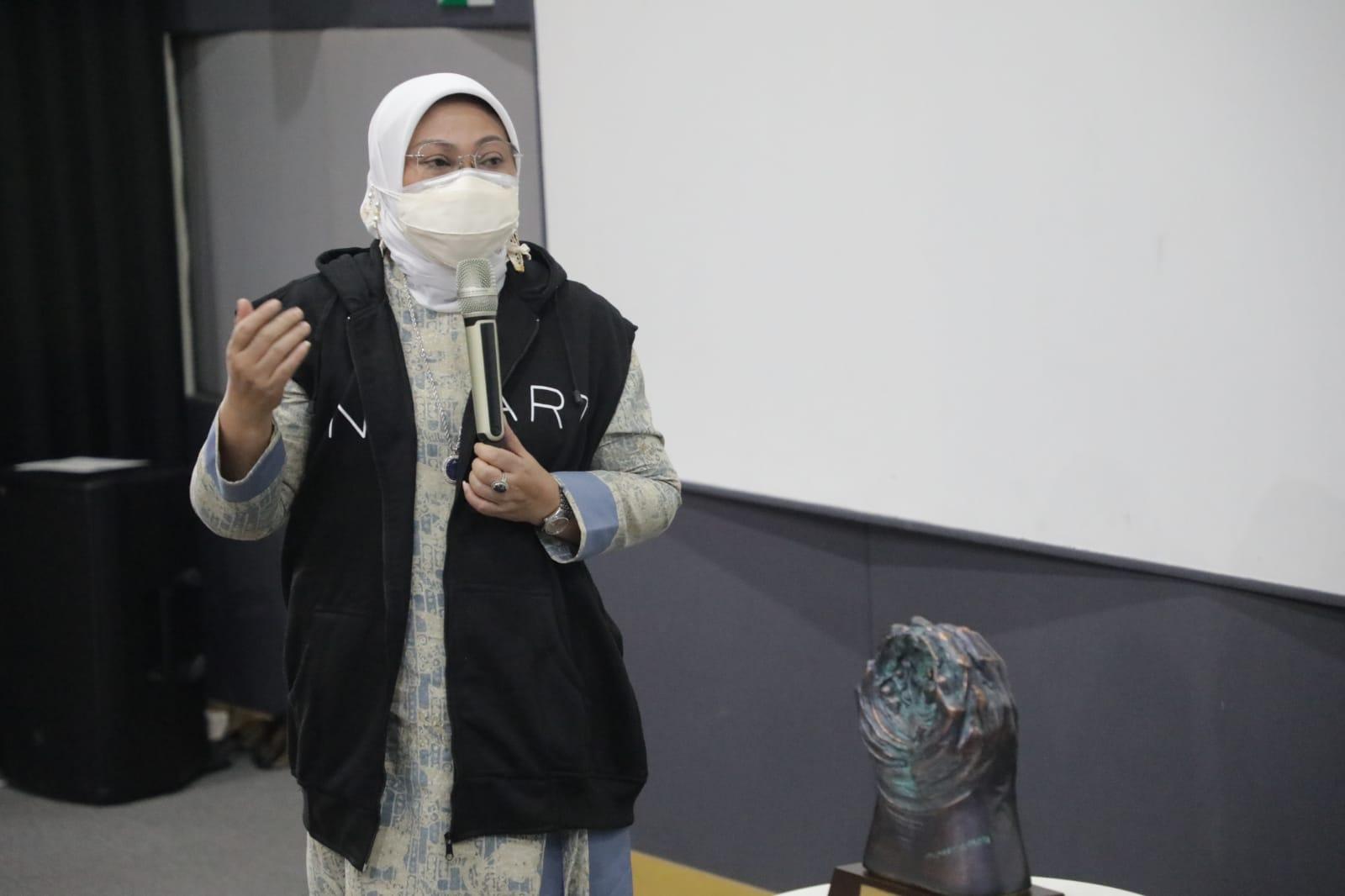 menaker-ida-fauziyah-456.jpg