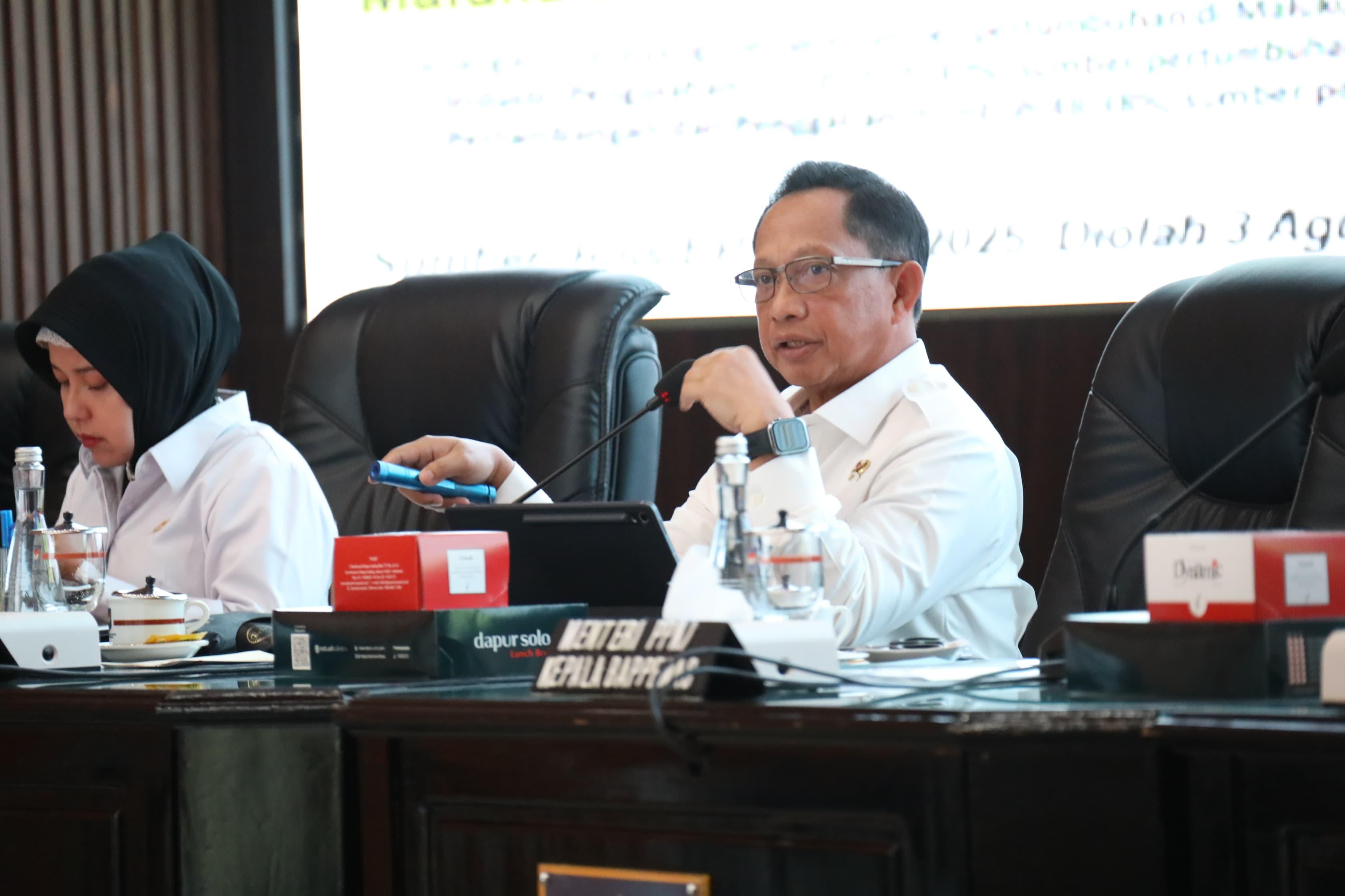 Mendagri Dorong Tiga Provinsi Papua Percepat Realisasi APBD untuk Tingkatkan Daya Beli