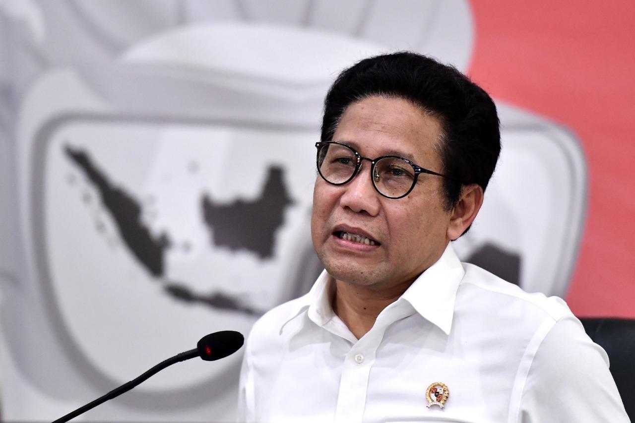 mendes-pdtt-abdul-halim-iskandar-pada-konferensi-pers-virtual-di-jakarta.jpg