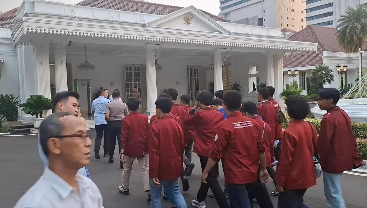 menemui-Wakil-Presiden-Gibran-Rak.jpg