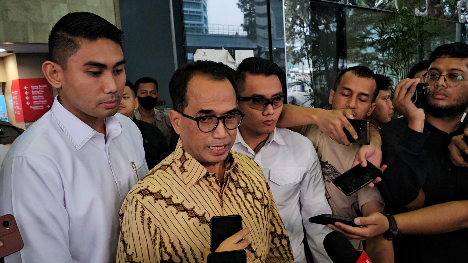 menhub-budi-di-kpk.jpg