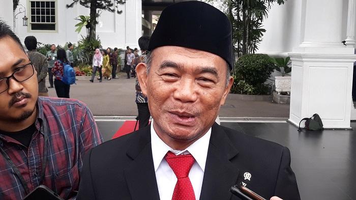 menko-pmk-muhadjir-effendy-di-komplek-istana-kepresidenan-51.jpg
