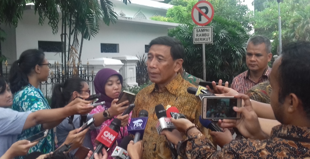 menkopolhukam-wiranto_20161118_192232.jpg