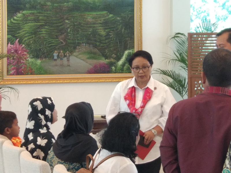 menlu-retno-marsudi-ketika_20180402_130411.jpg