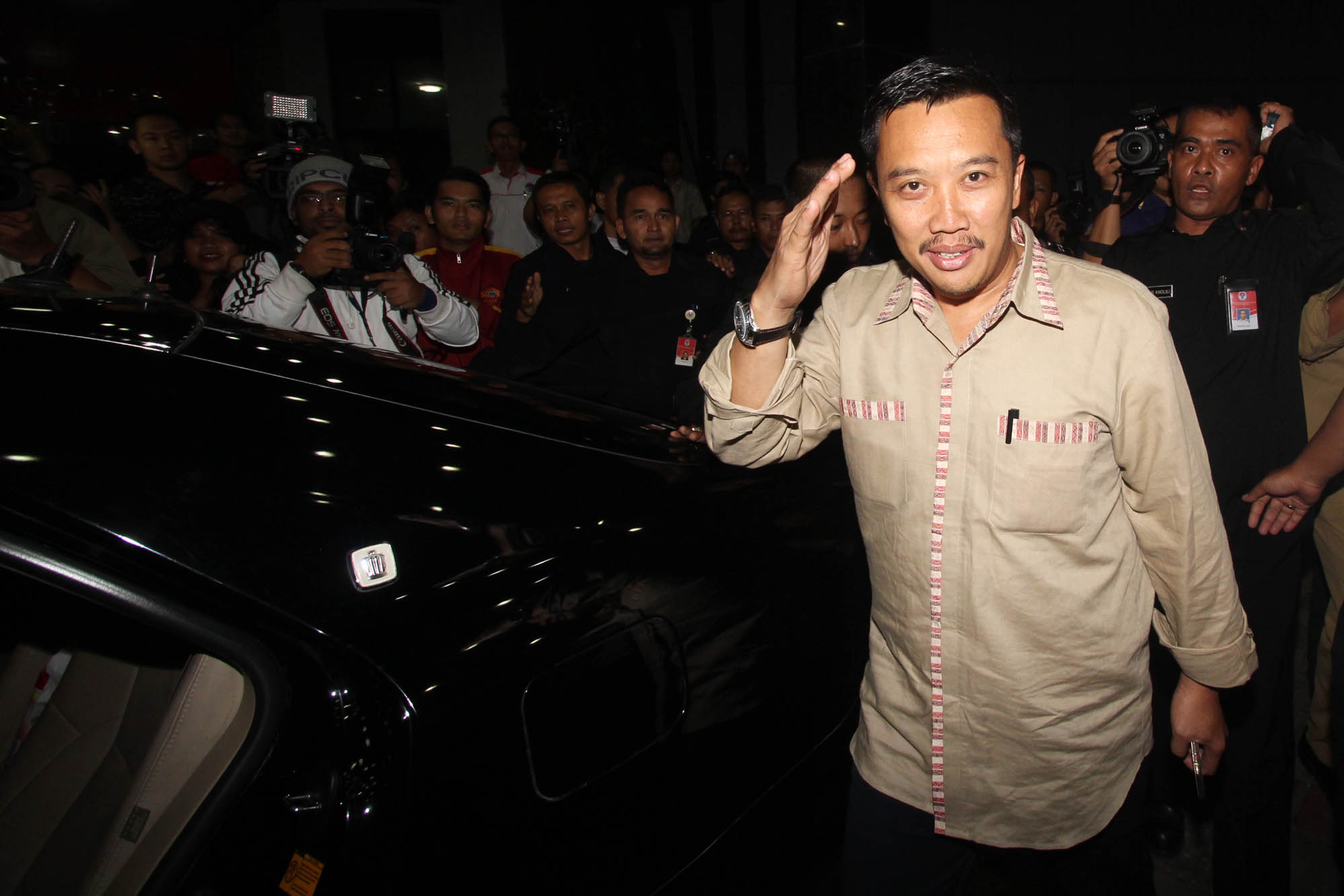 menpora-bertemu-perwakilan-klub-isl_20150427_211715.jpg