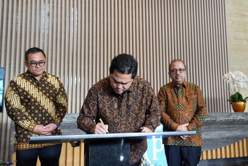 menteri-bumn-erick-thohir-meresmikan-menara-danareksa-jakarta-jumat-2652023.jpg