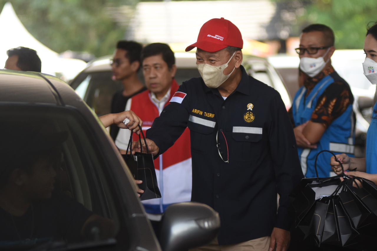 Cek Ketersediaan BBM di Arus Mudik, Menteri ESDM: Stok Cukup dan Pelayanan di SPBU Baik