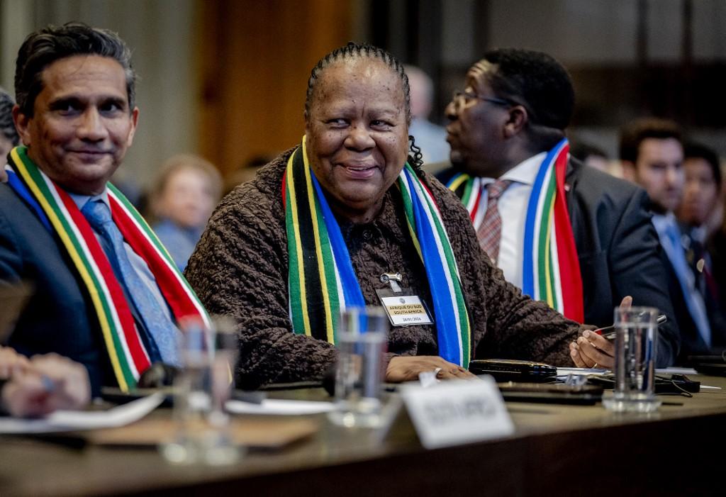 menteri-hubungan-internasional-dan-kerja-sama-afrika-selatan-naledi-pandor.jpg