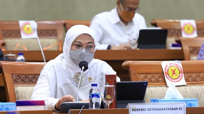menteri-ketenagakerjaan-ida-fauziyah-15032021.jpg