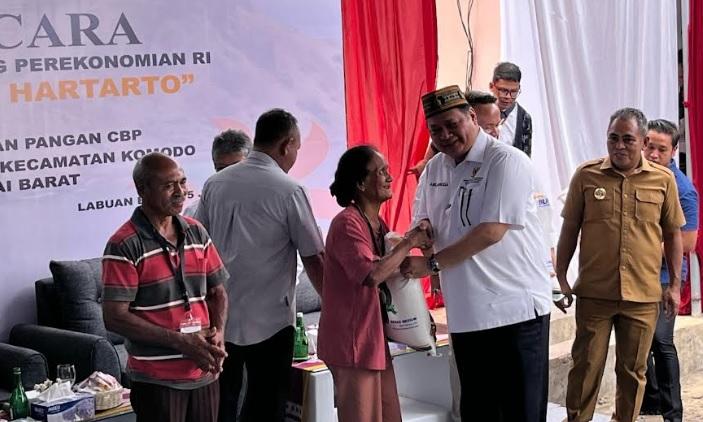 menteri-koordinator-perekonomian-air.jpg