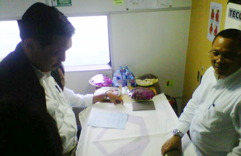 menteri-luhur-ke-pulau-nipah_20170202_155249.jpg