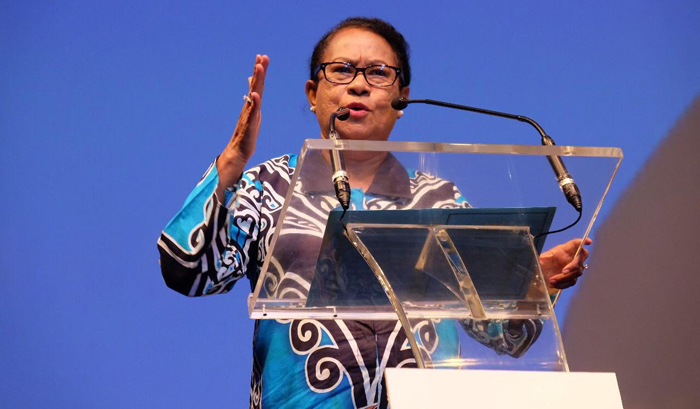 menteri-pemberdayaan-perempuan-dan-perlindungan-anak-yohanna-yembise_20180127_073518.jpg