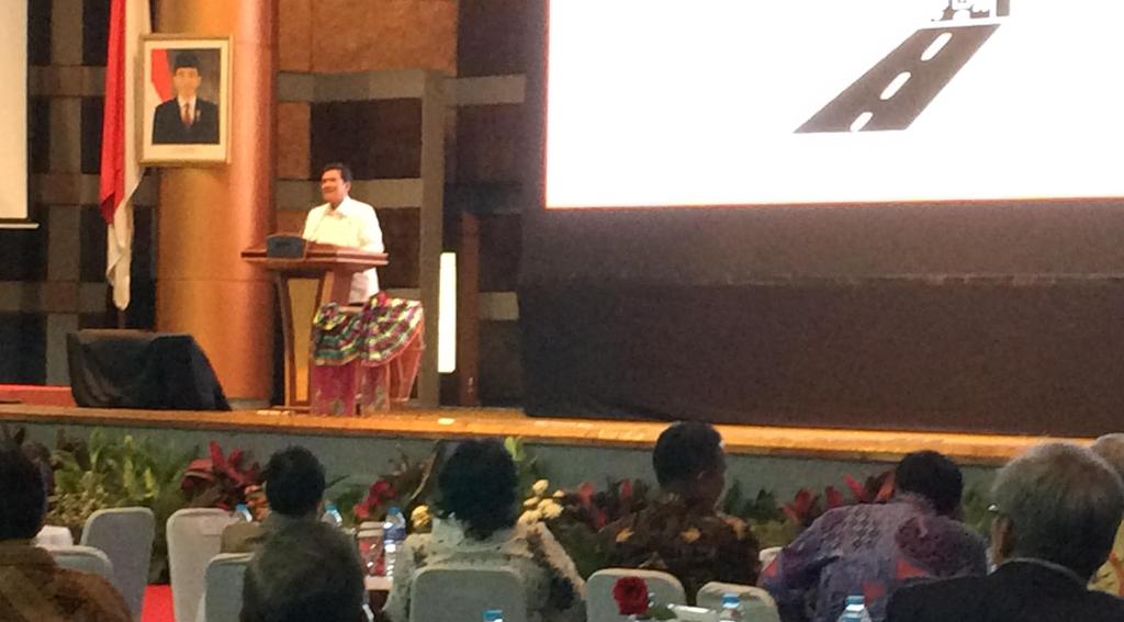 menteri-pendayagunaan-aparatur-negara-dan-reformasi-birokrasi_20170717_142136.jpg